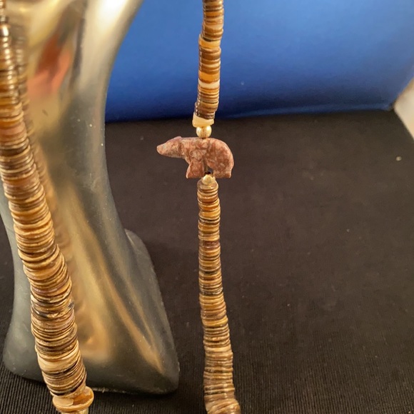 Santa Domingo bear necklace with  silver beads - Picture 3 of 7